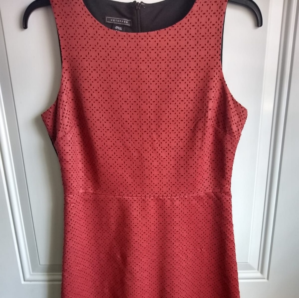 Metaphor Dress Women - Picture 6 of 6